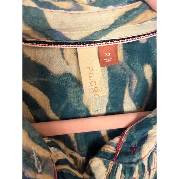 Pilcro Anthropologie Smocked Animal Print Cotton Button Down Shirt Teal XS - Picture 3 of 7